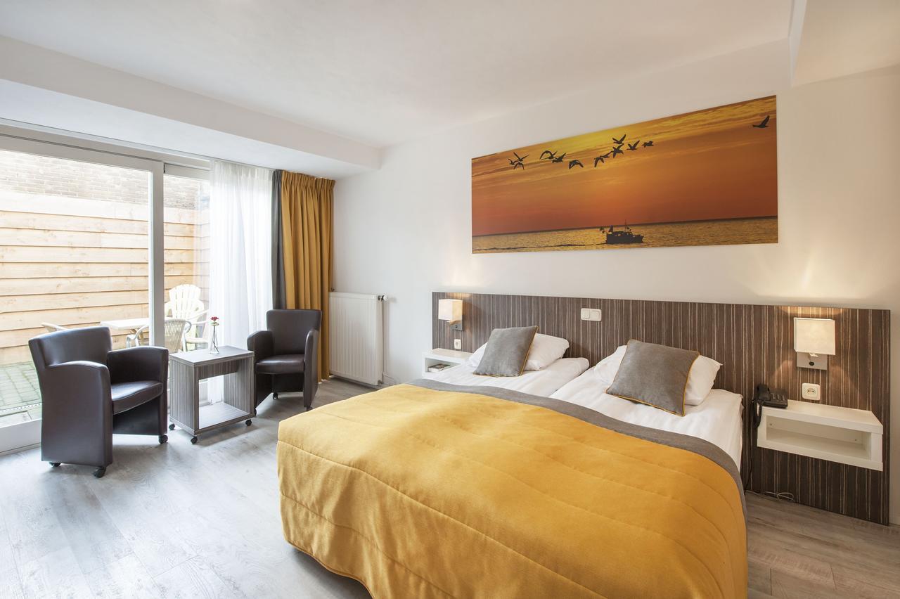 Hotel Victoria แบร์เกิน อาน ซี ภายนอก รูปภาพ
